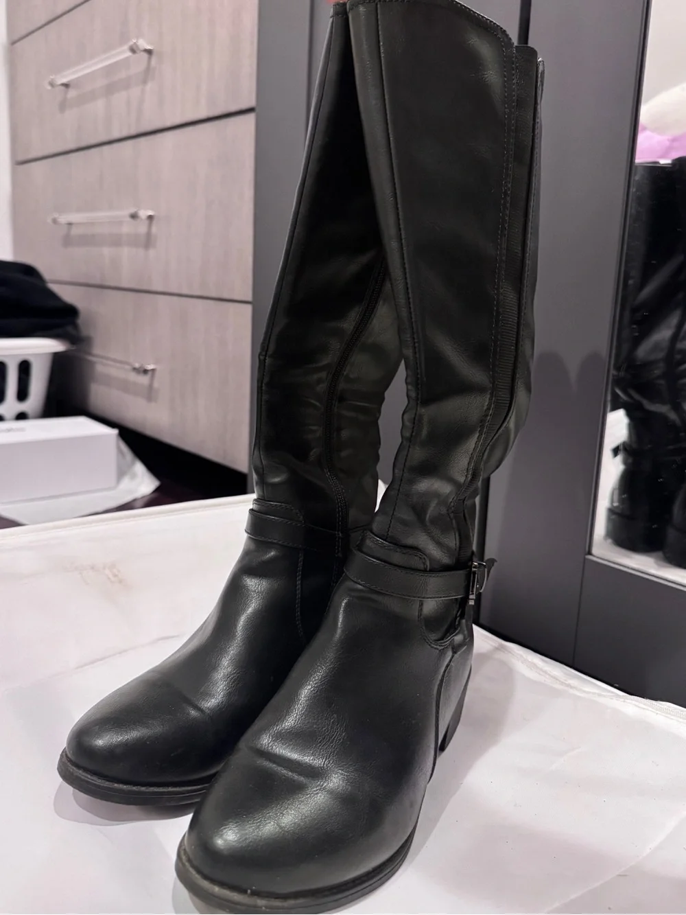 TOP Moda sleek black